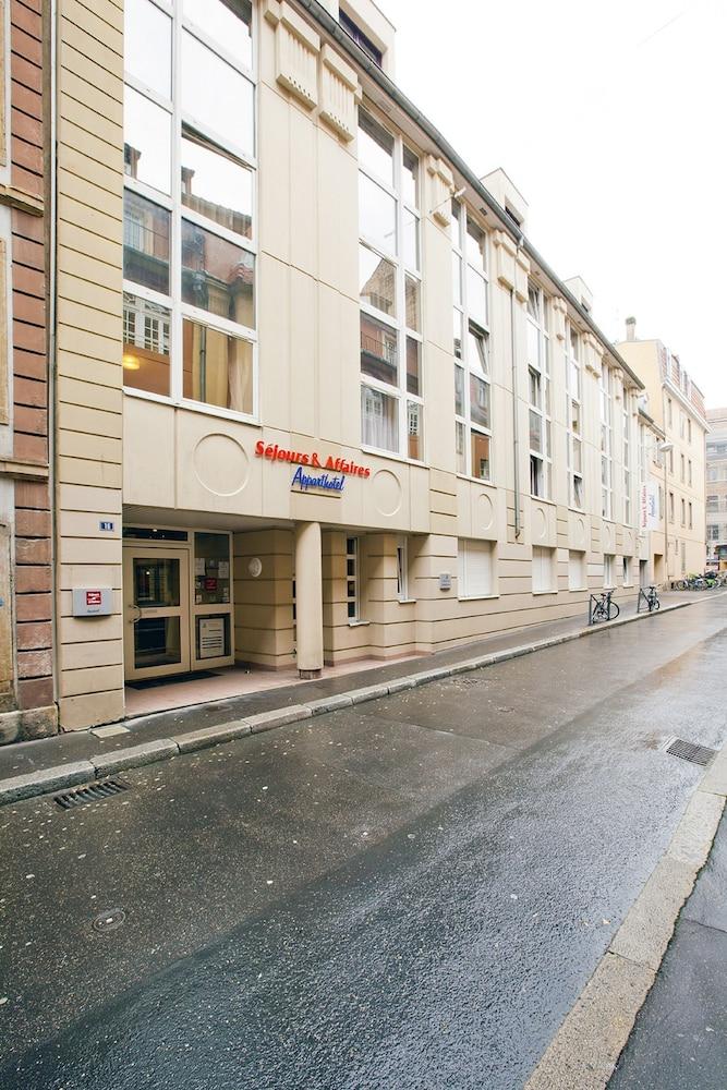 Sejours & Affaires Strasbourg Kleber Aparthotel Bagian luar foto